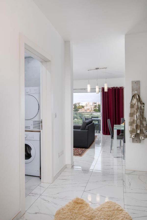 Sea View Apartment 2 Bedrooms 2 Bathrooms, 2 Minutes Away From The Sea Saint Julian's Exteriér fotografie